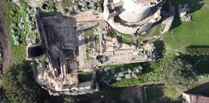 Velia, ritrovati i resti del tempio arcaico di Atena